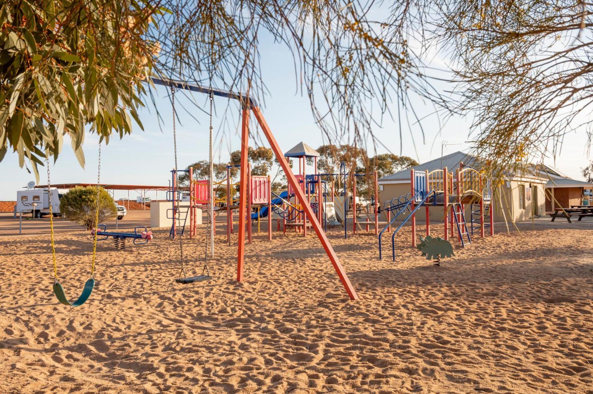 Big4 Stuart Range Outback Resort Coober Pedy Eksteriør billede